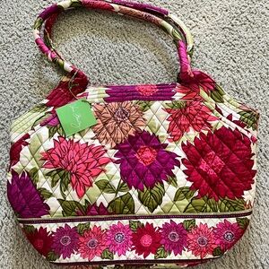 Very Bradley Angel Tote Hello Dahlia!